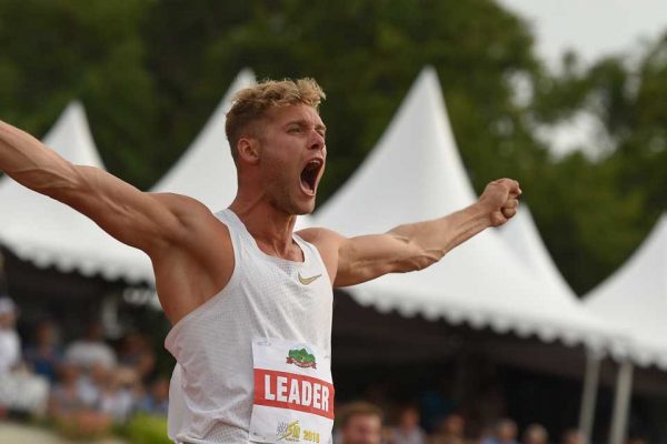 Athletisme-Kevin-Mayer-bat-le-record-du-monde-du-decathlon
